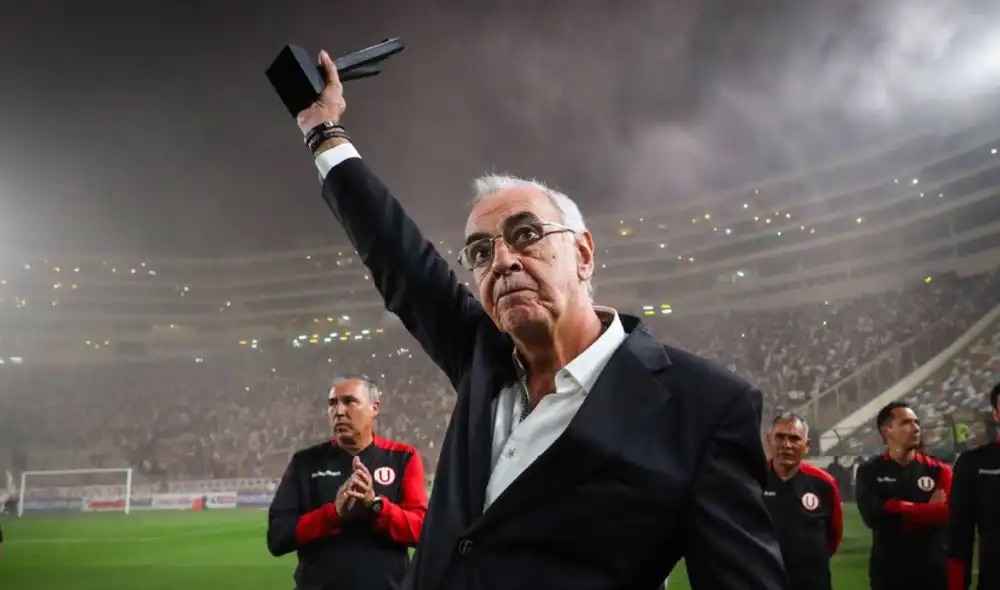 El técnico Jorge Fossati no va más en Universitario de Deportes