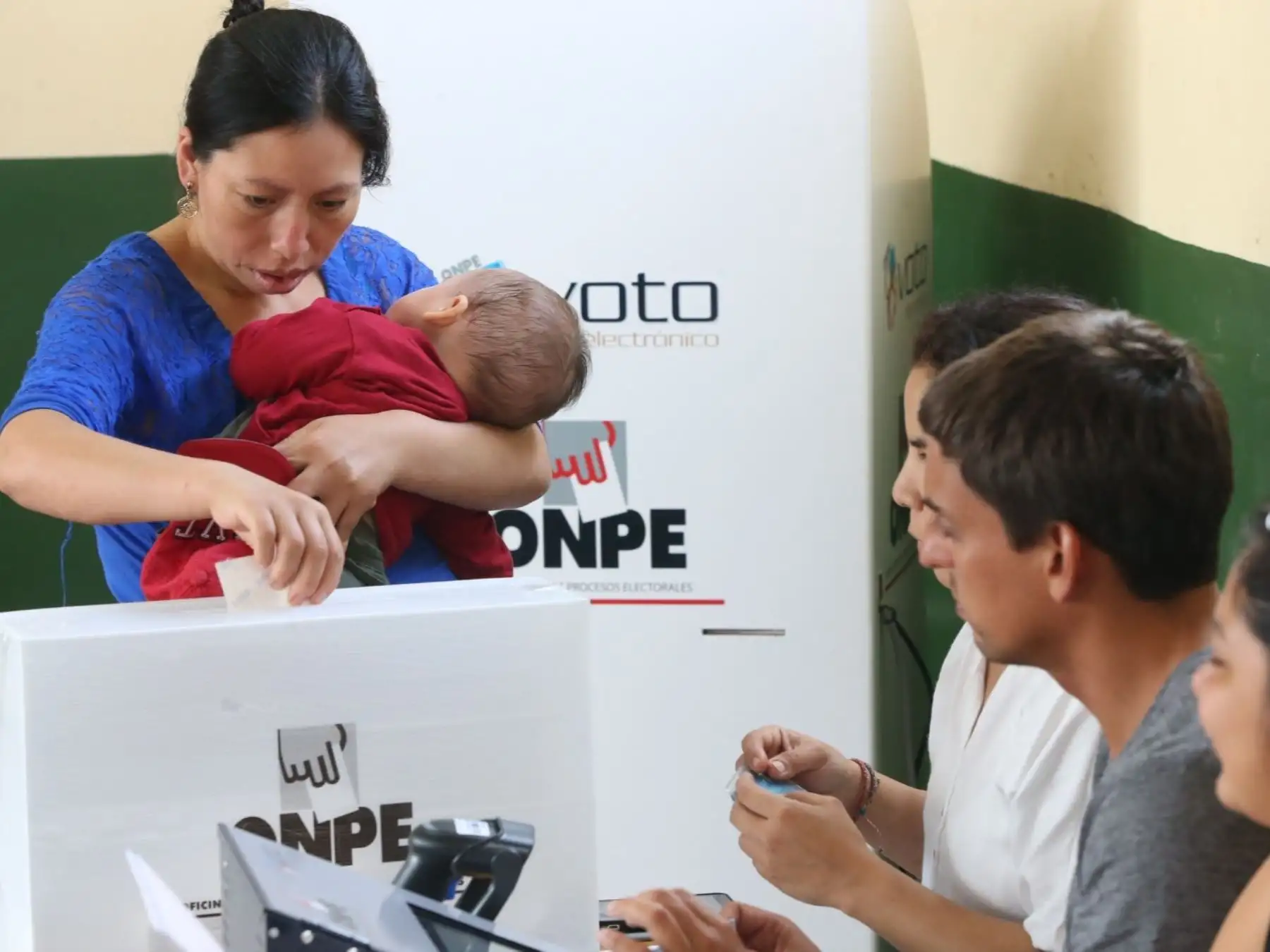 Reniec: se podrá votar con DNI vencido en Elecciones Generales 2026