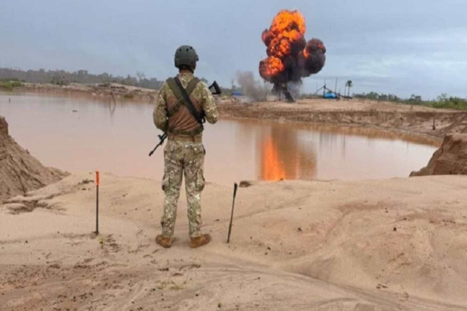 Madre de Dios: equipos de minería ilegal por más de S/2.3 millones destruyó sector Defensa