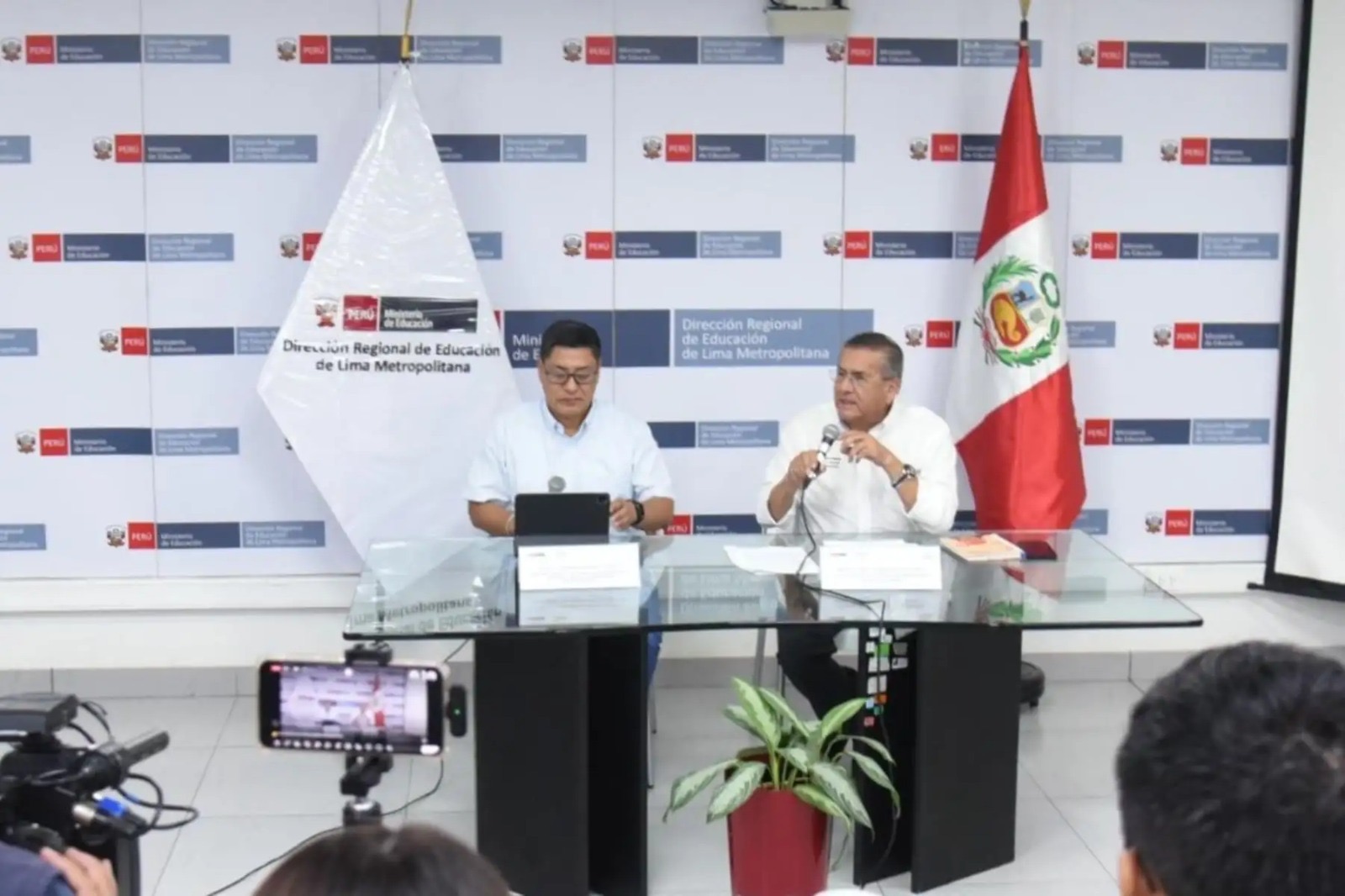Virus Coxsackie: Minedu descarta cierre de colegios y opta por aislamiento focalizado